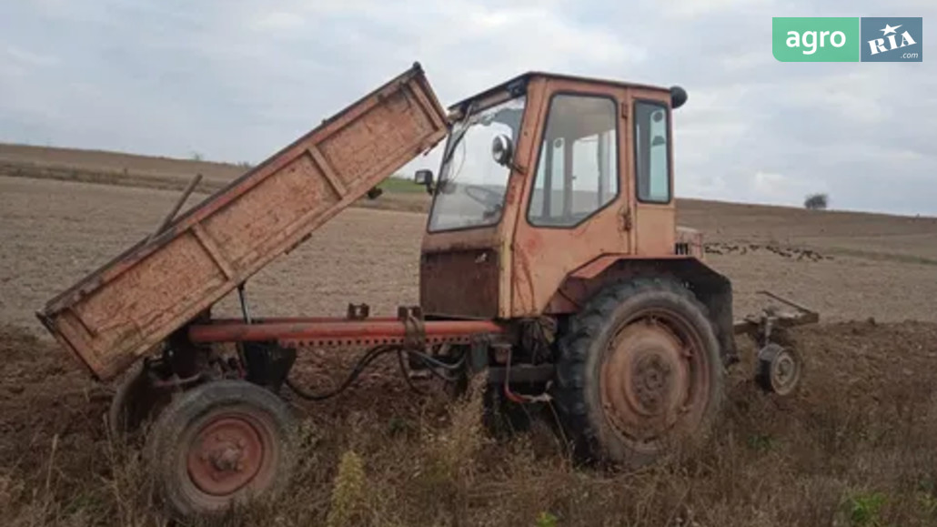 Трактор ХТЗ Т-16 1990 - фото 1