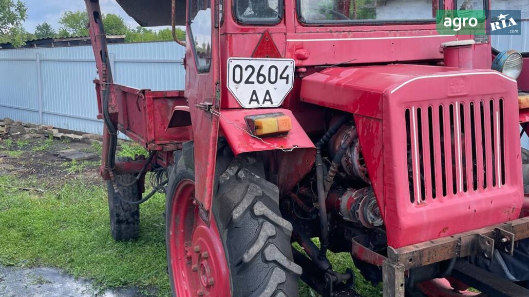 Трактор ХТЗ Т-16 1992 - фото 1