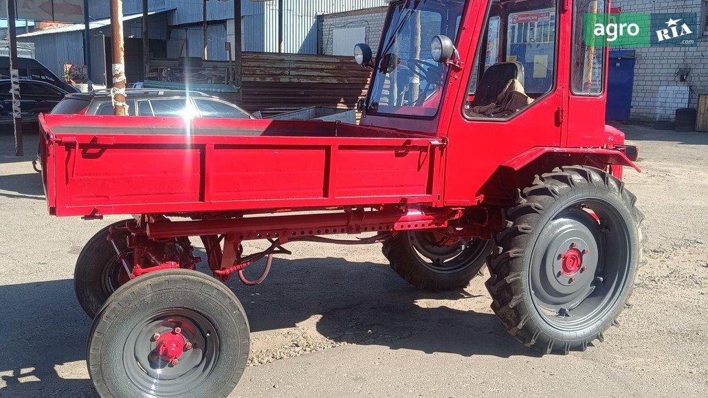 Трактор ХТЗ Т-16 1992 - фото 1