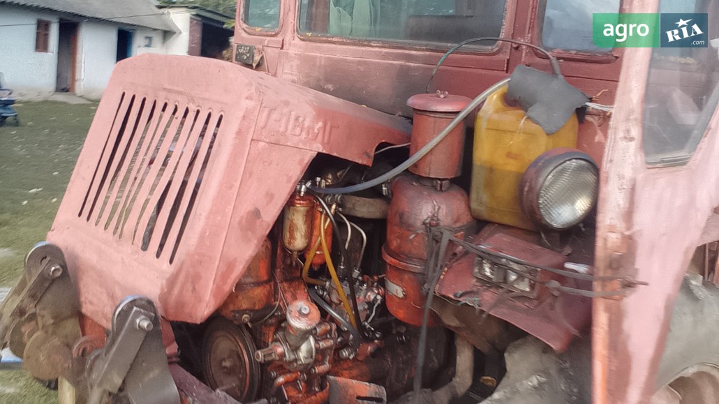 Трактор ХТЗ Т-16  - фото 1