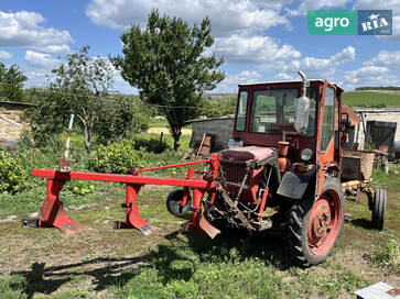 ХТЗ Т-16  - фото