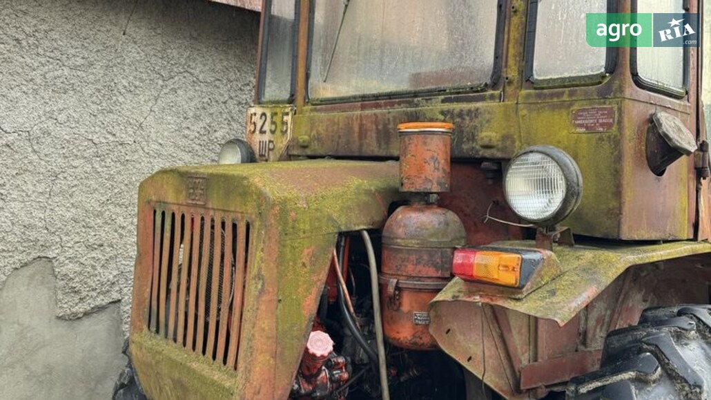 Трактор ХТЗ Т-16 1984 - фото 1