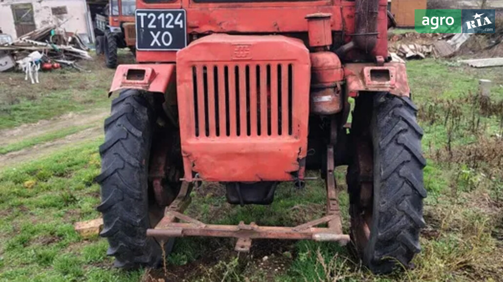 Трактор ХТЗ Т-16 1989 - фото 1