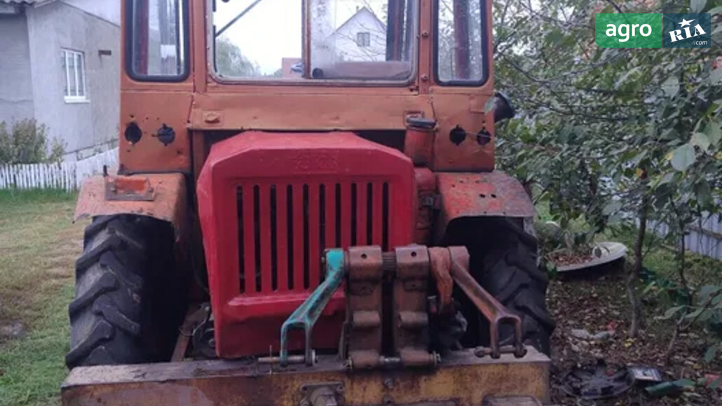 Трактор ХТЗ Т-16  - фото 1