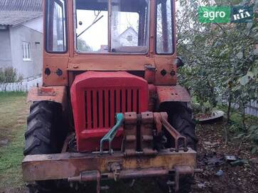 ХТЗ Т-16  - фото