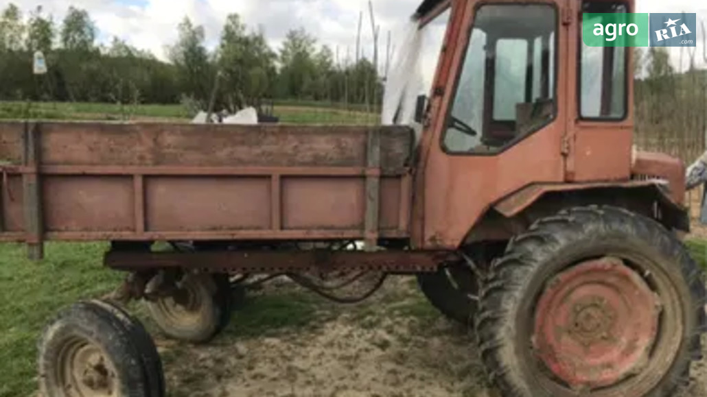 Трактор ХТЗ Т-16МГ 1989 - фото 1