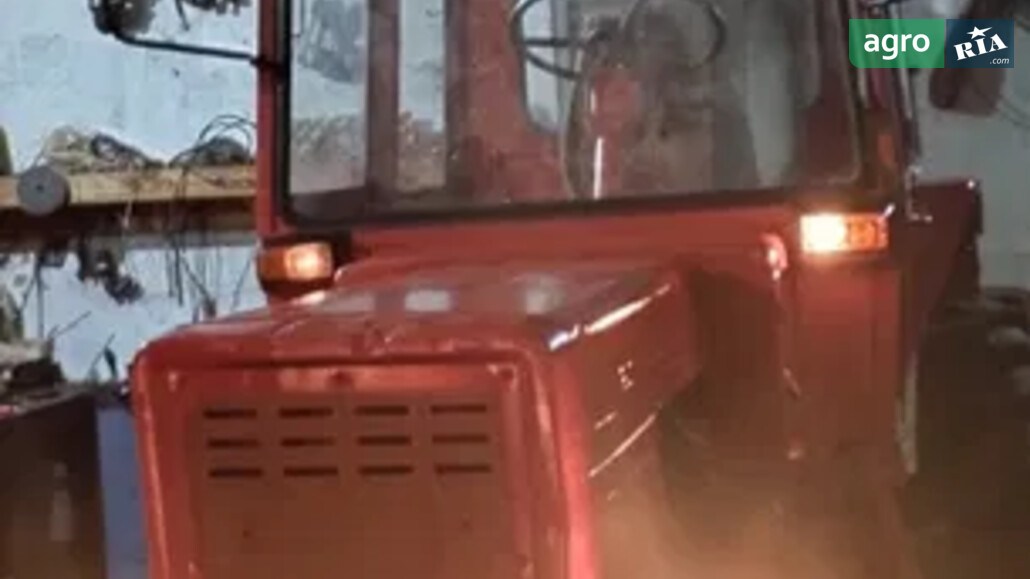 Трактор ХТЗ Т-25 1989 - фото 1