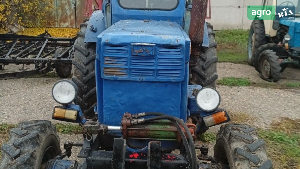 Трактор ХТЗ Т-40АМ 2000 - фото 1