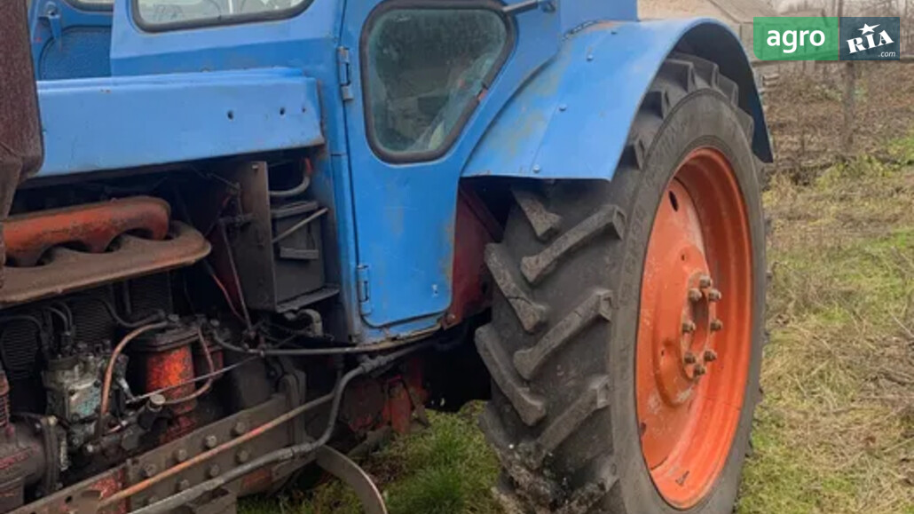 Трактор ХТЗ Т-40АМ 1993 - фото 1