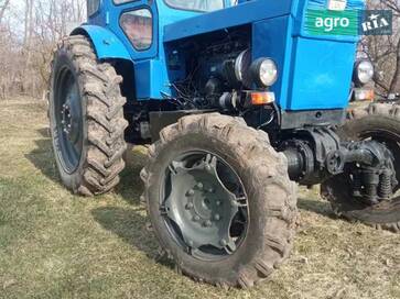 ХТЗ Т-40АМ  - фото