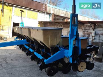 Kinze 2000 2000 - фото