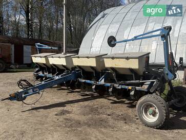 Kinze 2000 2006 - фото