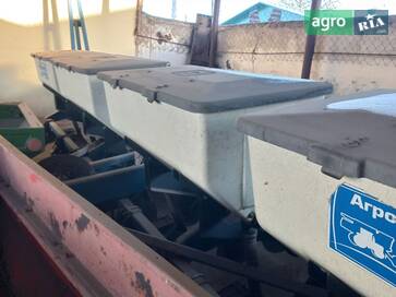 Kinze 3000 2011 - фото