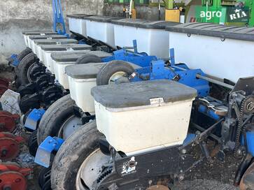 Kinze 3000 2008 - фото