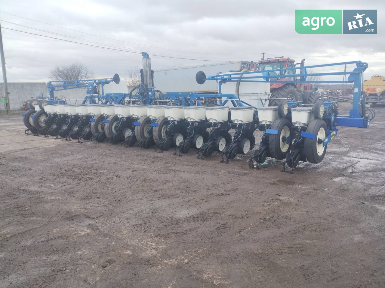 Сеялка Kinze 3600 2011 - фото 1