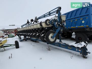 Kinze 3600 1960 - фото