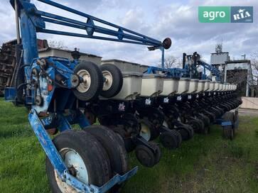Kinze 3600 2006 - фото