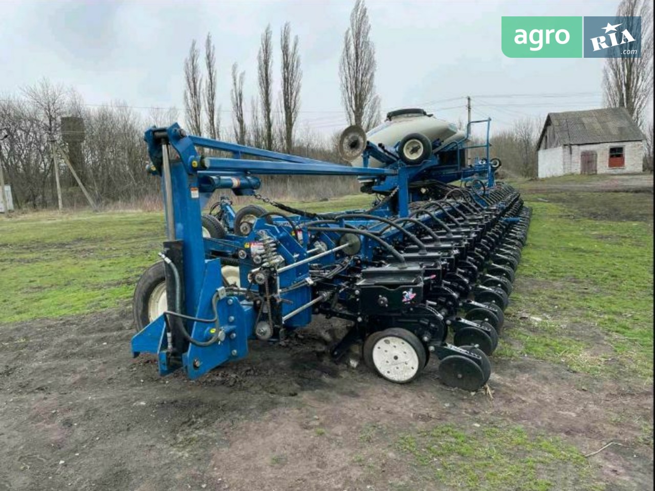 Сеялка Kinze 3700 ASD 2011 - фото 1