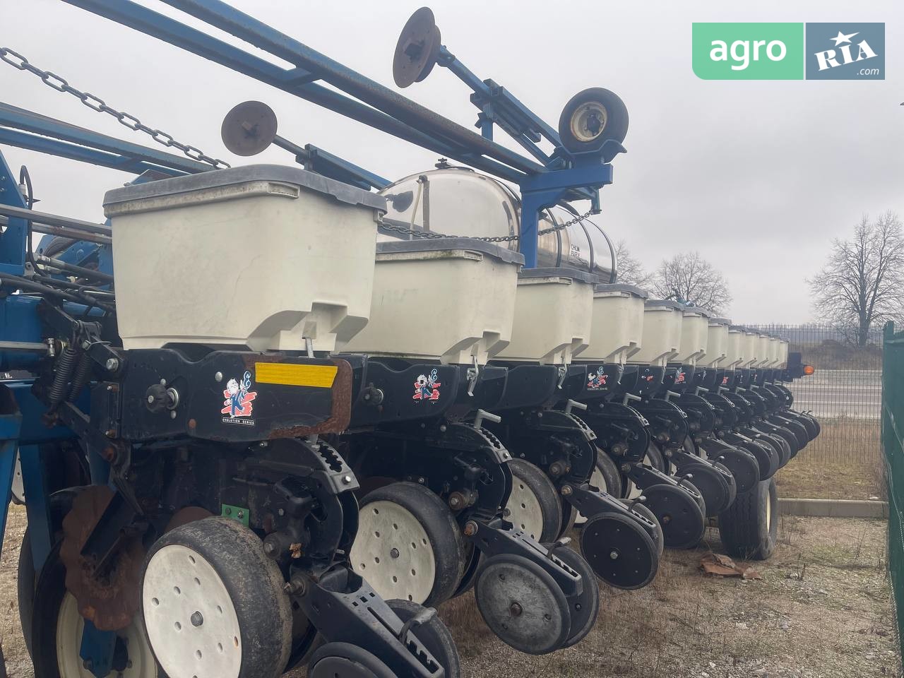 Сеялка Kinze 3700 2013 - фото 1