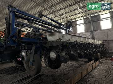 Kinze 3700 2013 - фото