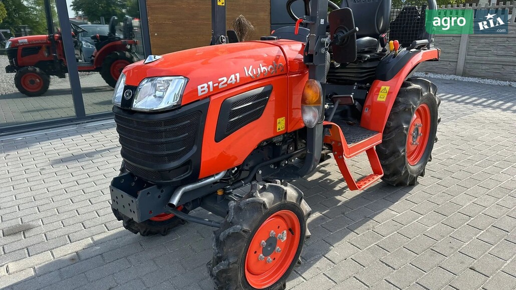 Трактор Kubota B1-241 2022 - фото 1