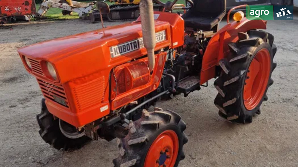 Мінітрактор Kubota L1801 DT 1996 - фото 1