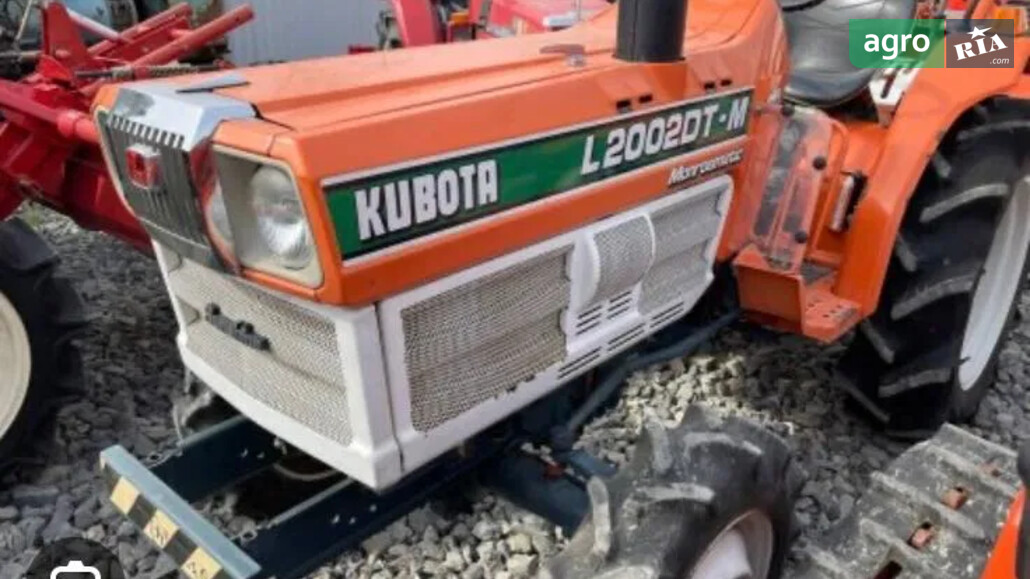 Трактор Kubota L2002DT-M 1991 - фото 1