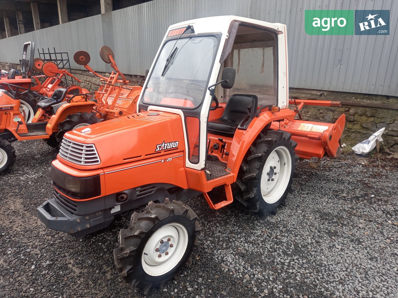 Мінітрактор Kubota X 2000 - фото 1