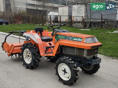 Мінітрактор Kubota XB1 2000 - фото