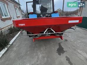 Розкидач Kuhn Axis 2012