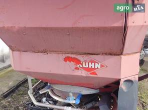 Разбрасыватель Kuhn Axis 2013