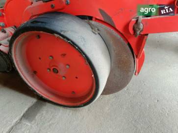 Kuhn Maxima  - фото