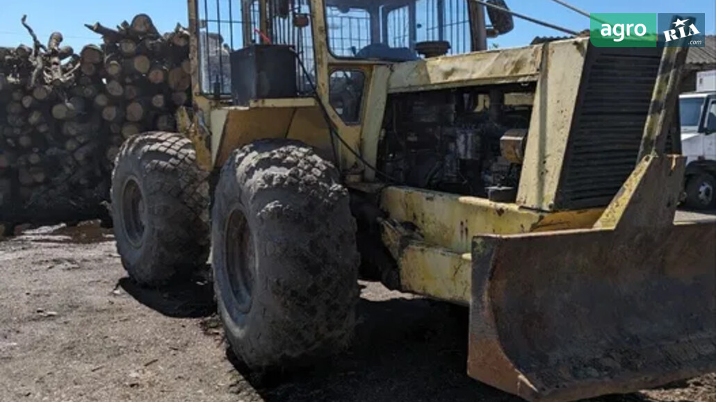 Трактор LKT 120 1980 - фото 1