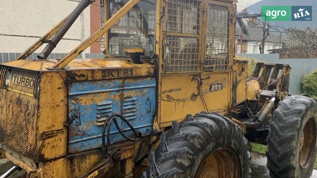 Трактор LKT 81 1996 - фото 1