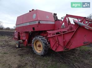 Комбайн Massey Ferguson 186 1990