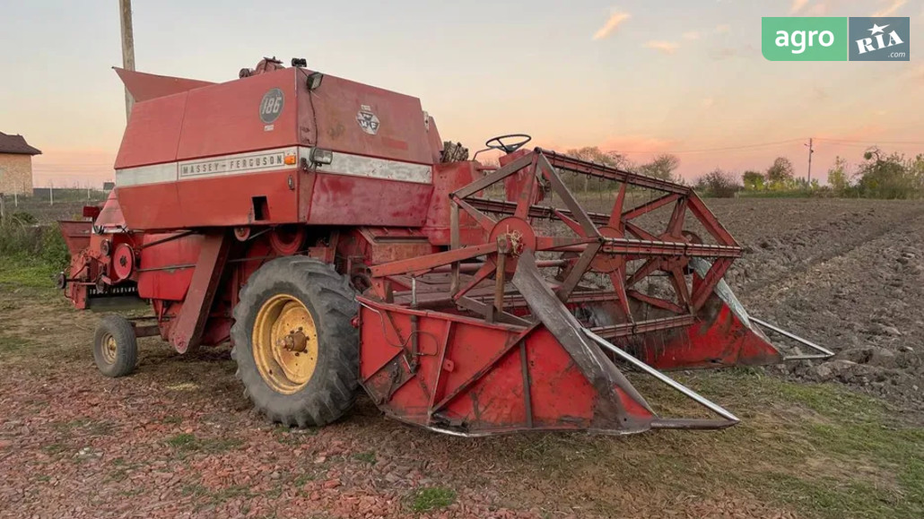 Мини комбайн Massey Ferguson 186 1986 - фото 1