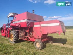 Комбайн Massey Ferguson 186 1971
