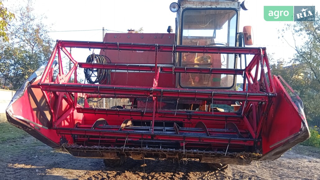 Комбайн Massey Ferguson 186 1972 - фото 1