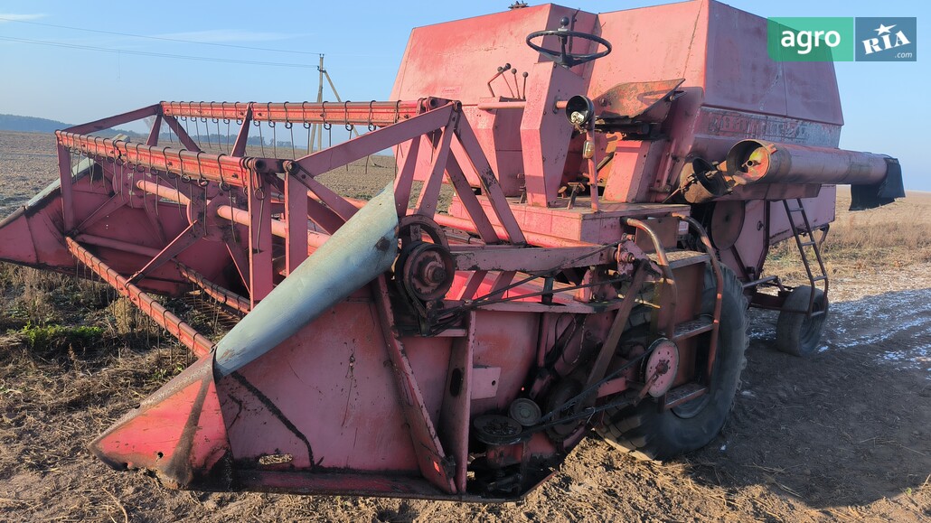Комбайн Massey Ferguson 187 1972 - фото 1