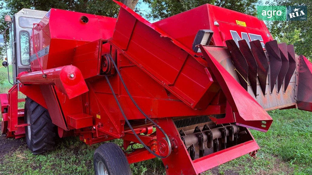 Комбайн Massey Ferguson 206 1987 - фото 1