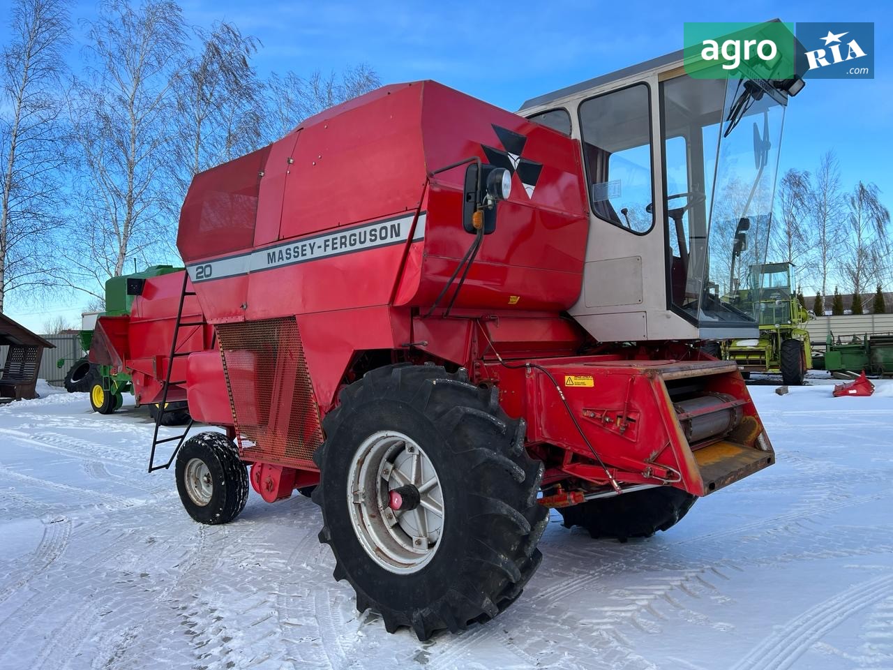 Комбайн Massey Ferguson 20 1990 - фото 1