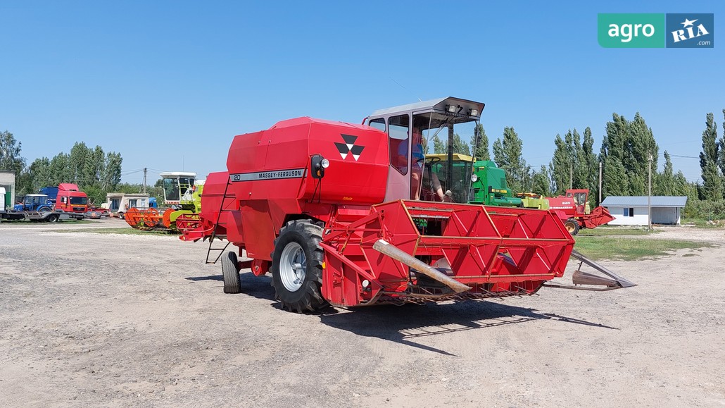 Комбайн Massey Ferguson 20 1991 - фото 1