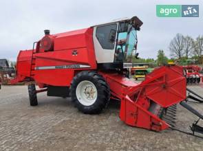 Комбайн Massey Ferguson 23 