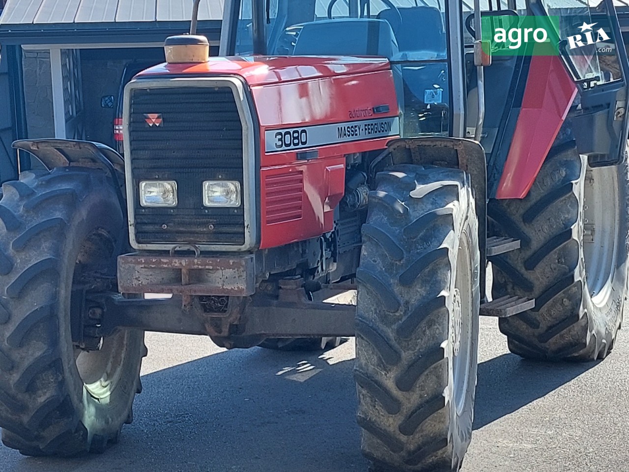 Трактор Massey Ferguson 3080 1989 - фото 1