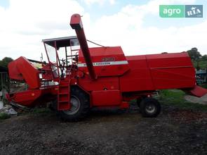 Комбайн Massey Ferguson 330 1984