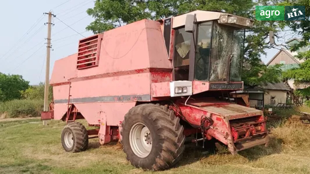 Комбайн Massey Ferguson 38 1991 - фото 1