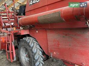 Комбайн Massey Ferguson 440 1984