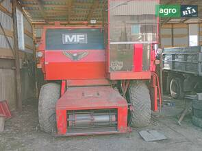 Комбайн Massey Ferguson 440 
