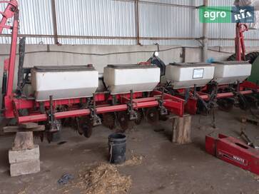 Massey Ferguson 555 2009 - фото