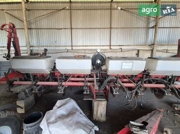 Massey Ferguson 555 2010 - фото